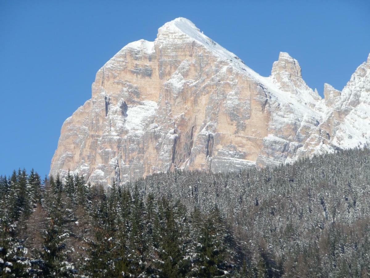 Daniela Apartment Cortina d'Ampezzo Exterior photo